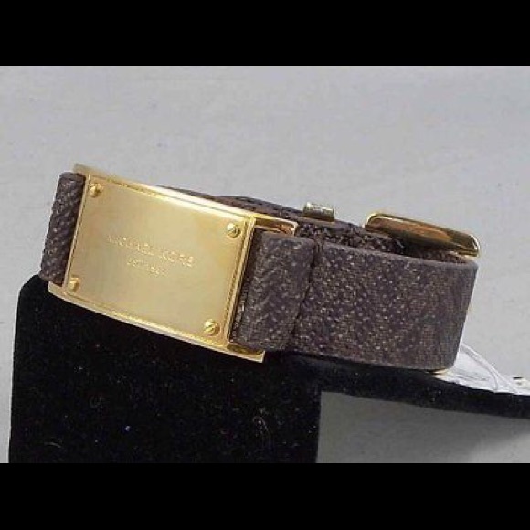 Michael Kors Brown Leather Bracelet Retails $115