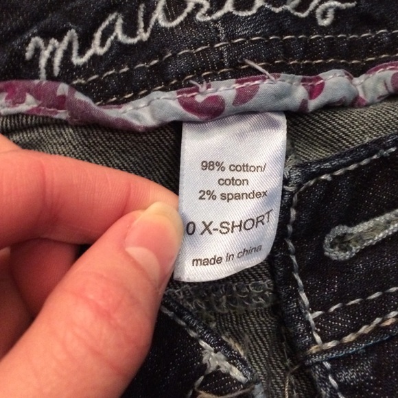 Maurice's Jean Bundle - Picture 3 of 4