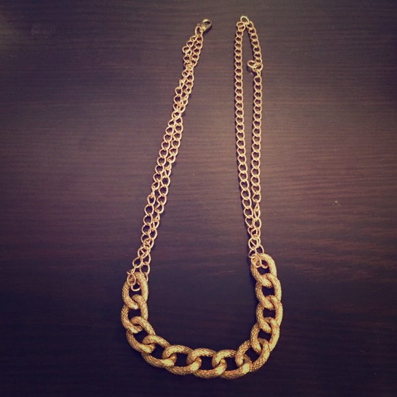 Trendy Chainlink Necklace