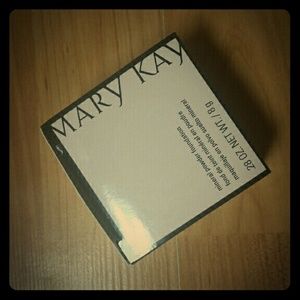 Mary Kay Mineral Foundation