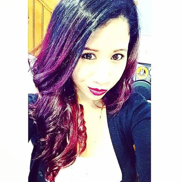 Meet your Posher, Liz