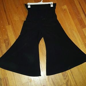 Charlotte Russe Gaucho Capri Pants