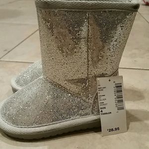 New Toddler Size 4 Silver glitter boots boots