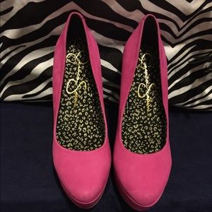Jessica Simpson Pumps