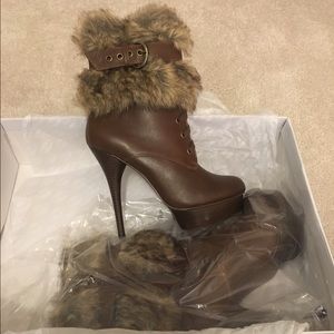 "Claus" by Steve Madden