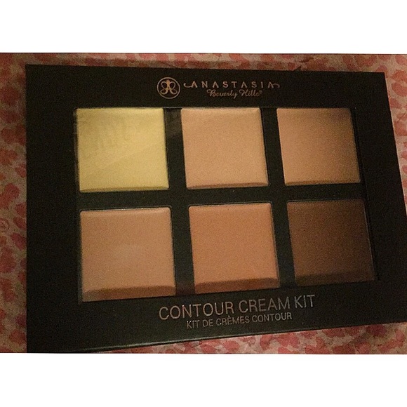 Contour cream kit light Anastasia Beverly Hills