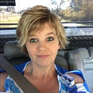 Meet your Posher, Heidi