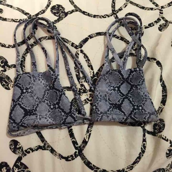Snakeskin bikini top! NWOT