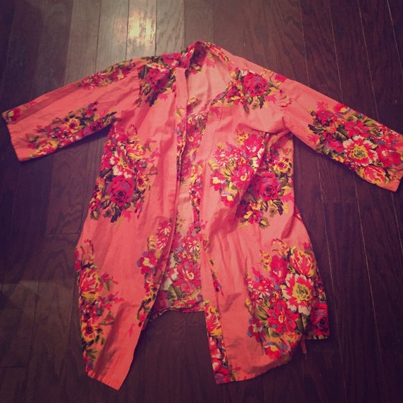 Pink Hawaiian Robe