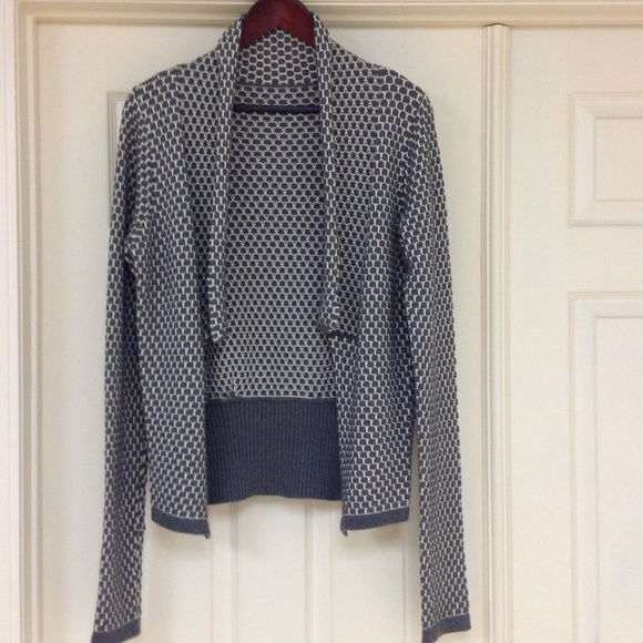 Open Cardigan - Picture 1 of 2