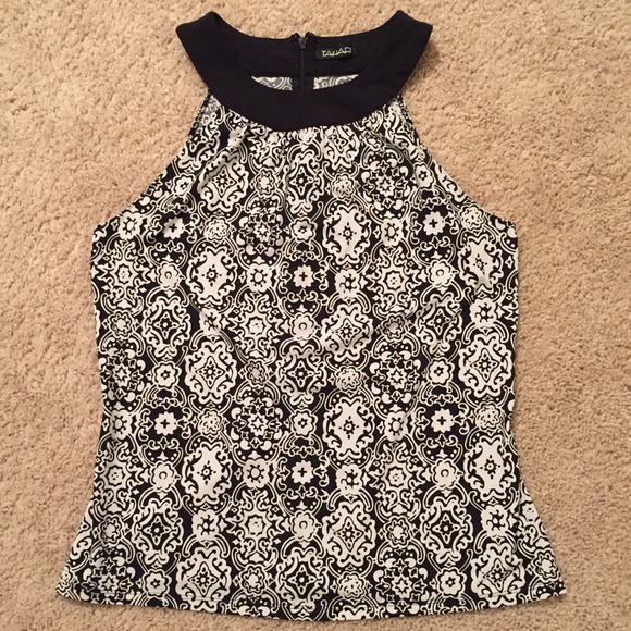Black & White Sleeveless Blouse