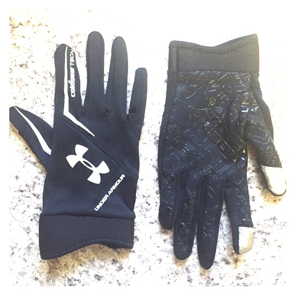 Under Armour Gloves