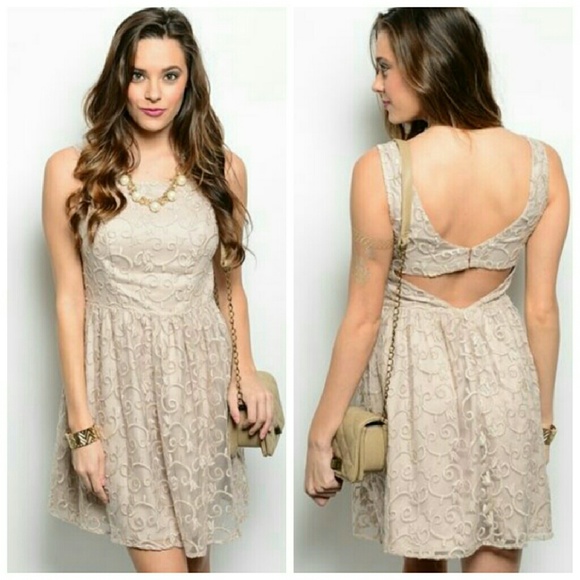 Beige embroidered cutout back dress size M Prom - Picture 2 of 5