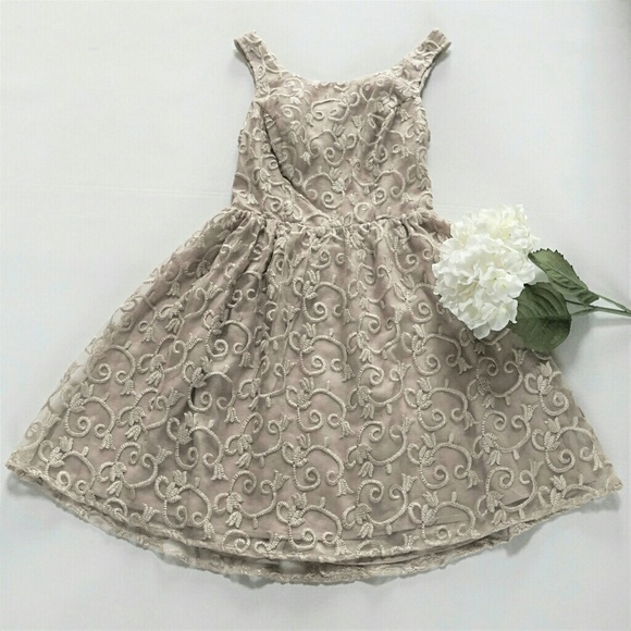 Ark & Co Dresses & Skirts - Beige embroidered cutout back dress size M Prom