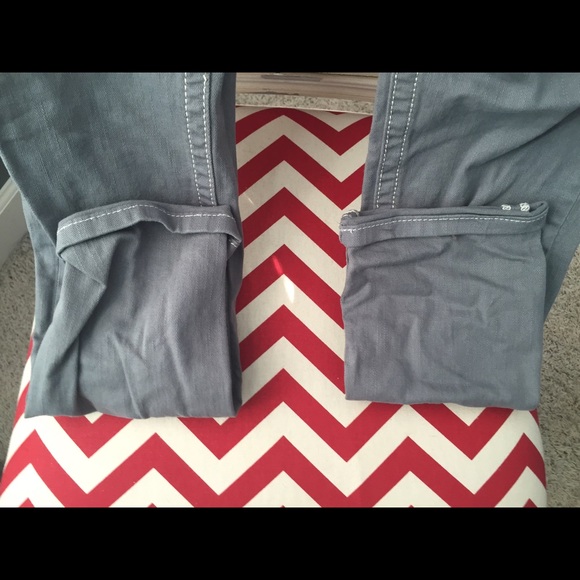 Miss Me Skinny Jeans - Picture 3 of 4