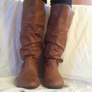 brown boots