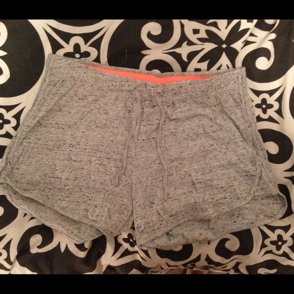 H&M training shorts