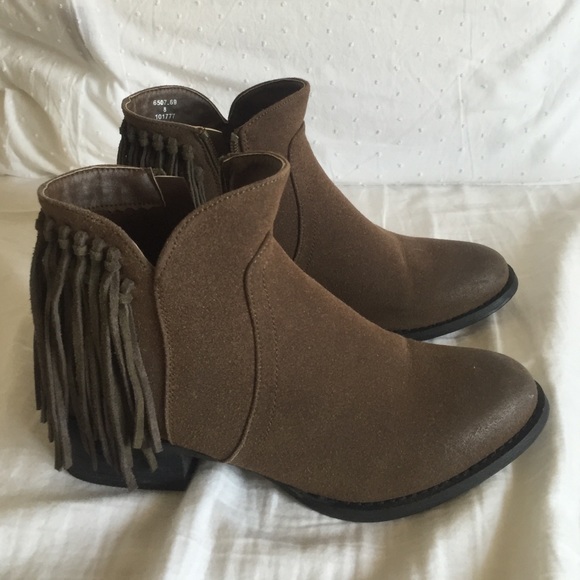 Fringe booties