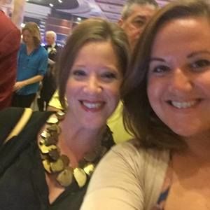 Meet your Posher, Tori