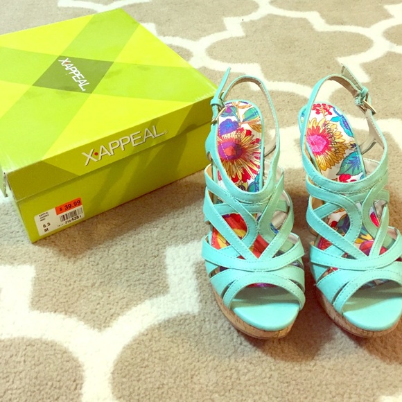 X-Appeal Teal Wedges