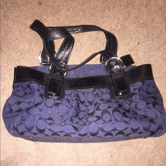 Coach Handbags - 💯Authentic Coach Bag😍