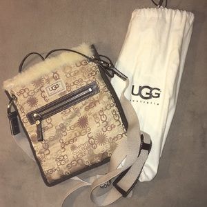NWOT Brown UGG cross body bag.