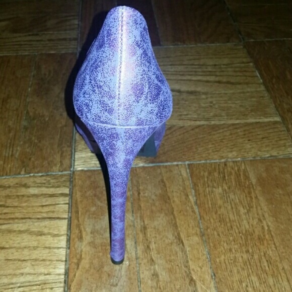 BRAND NEW WILD ROSE STILETTOS - Picture 4 of 4