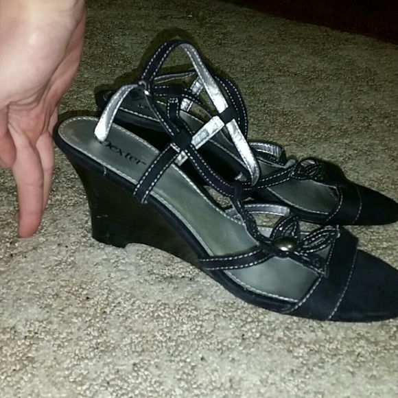 Sandals - Picture 2 of 2