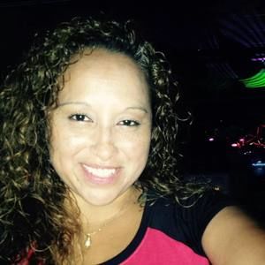 Meet your Posher, Carolina