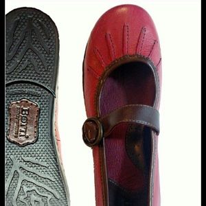 BORN flats PERFECT CONDITION