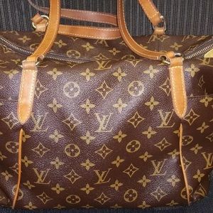 Louis Vuitton Handbag