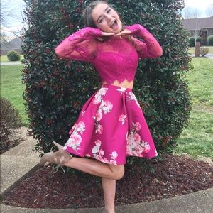 Short Floral Sherri Hill