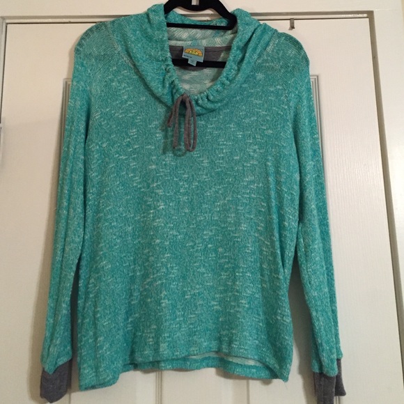 C&C California Sweaters - NWOT C&C California Sweater