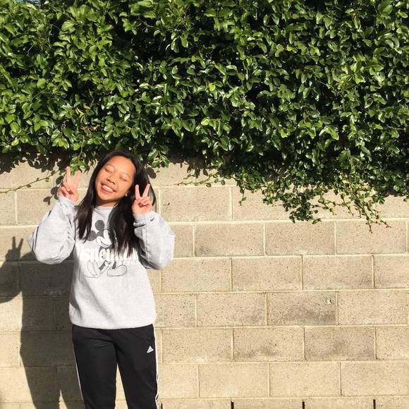 Meet your Posher, Jasmin