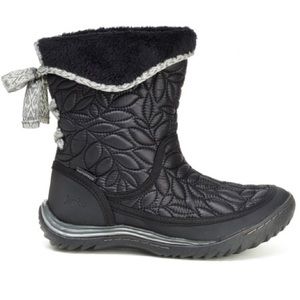 BRAND NEW Jambu Avalanche Boots!