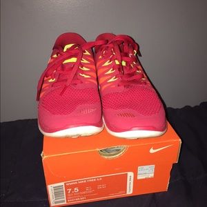 Women's Nike Free 5.0