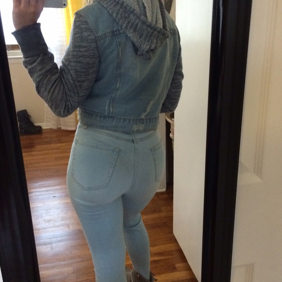 Fall Blue Jean Jacket with Hoodie. - Picture 2 of 2