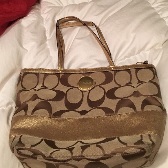 Coach purse