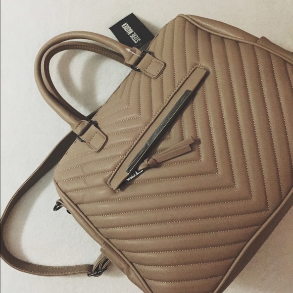 Steve Madden Handbags - Steve Madden Taupe Satchel/Crossbody Bag