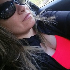 Meet your Posher, Ivette