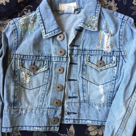 Jackets & Blazers - Jean Jacket