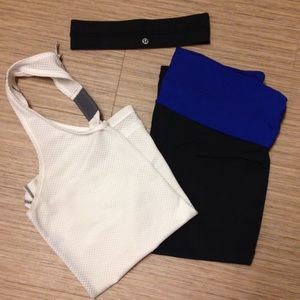 ⚽️Blue and Black Capri Under Armour Heat Gear⚽️