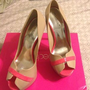 Shoe Dazzle Brand Pumps