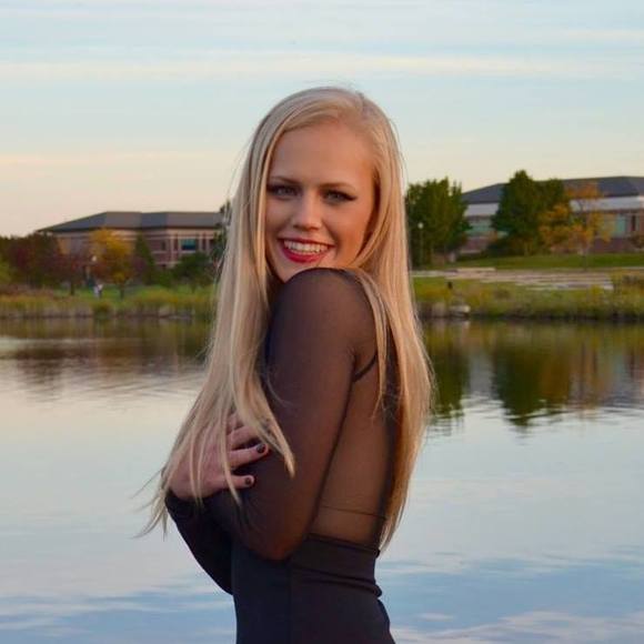 Meet your Posher, Karolina