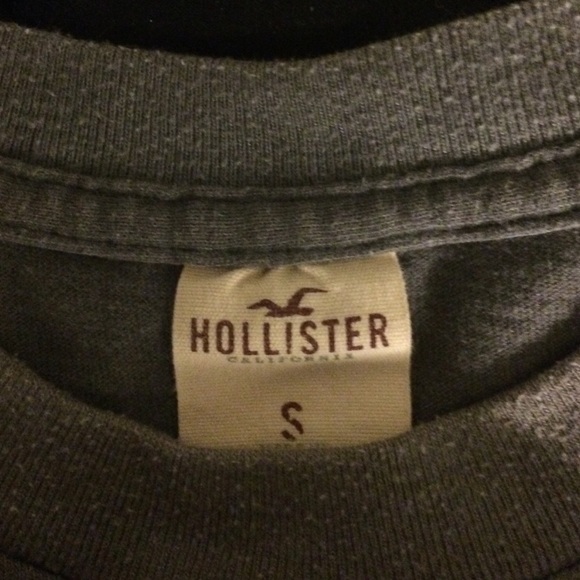 Hollistet tee shirt - Picture 2 of 2