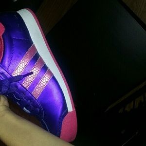 Women's Adidas snake print purple & pink