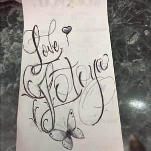 Meet your Posher, Lotoya