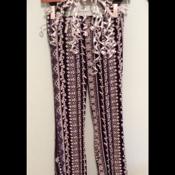 Flowery pants