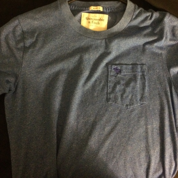 Abercrombie tee shirt - Picture 1 of 3