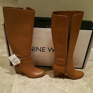 TAN NINE WEST TALL LEATHER BOOTS
